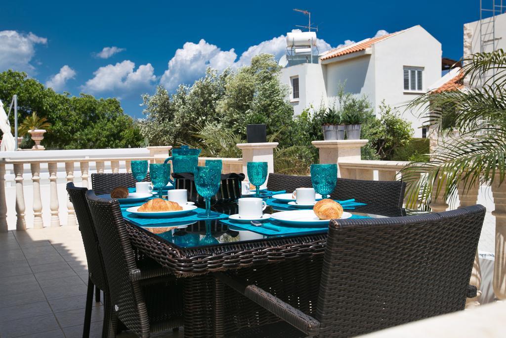 Tonia Seaview Villas Protaras Quarto foto